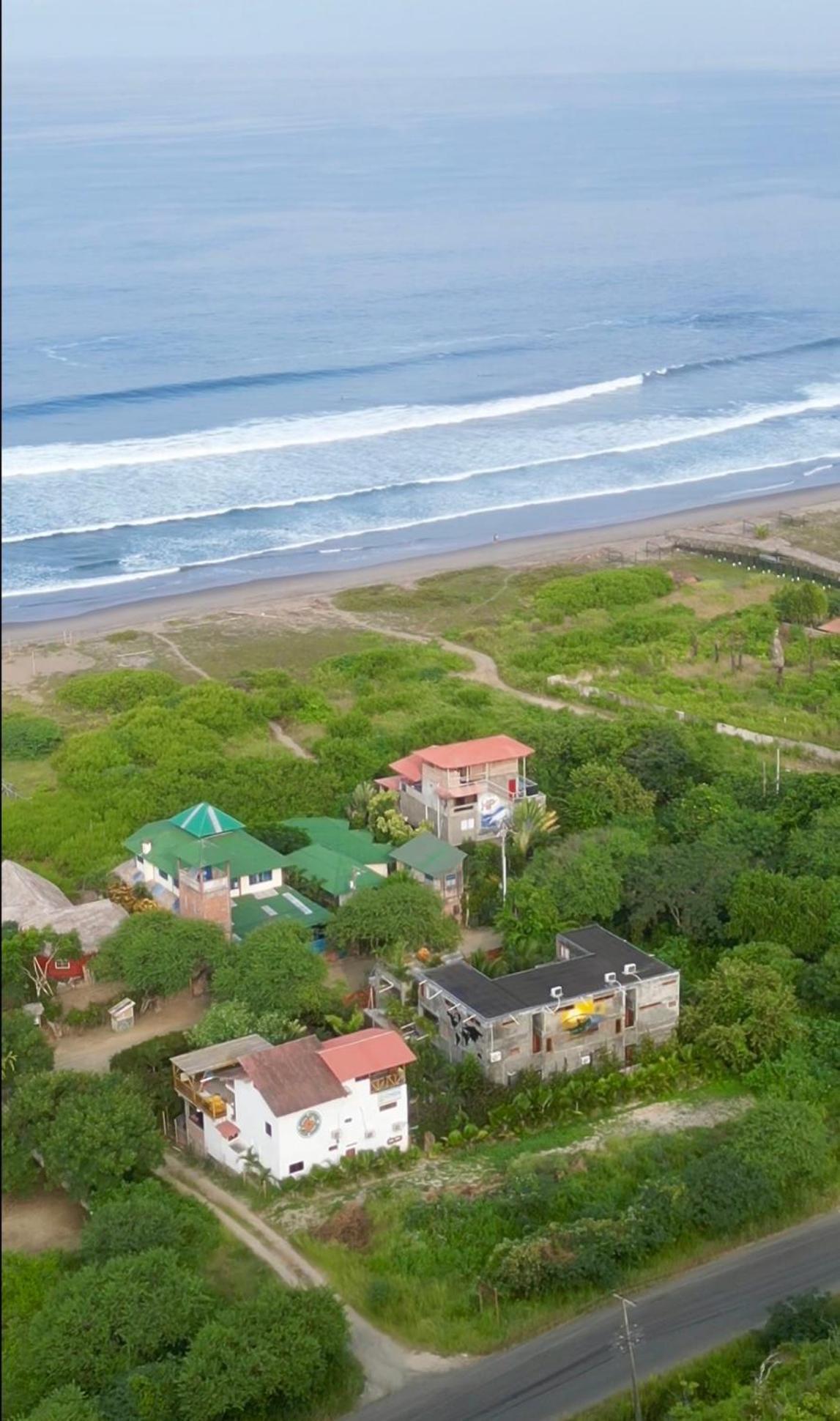 Hermanos Perdidos Surf Las Tunas Luaran gambar